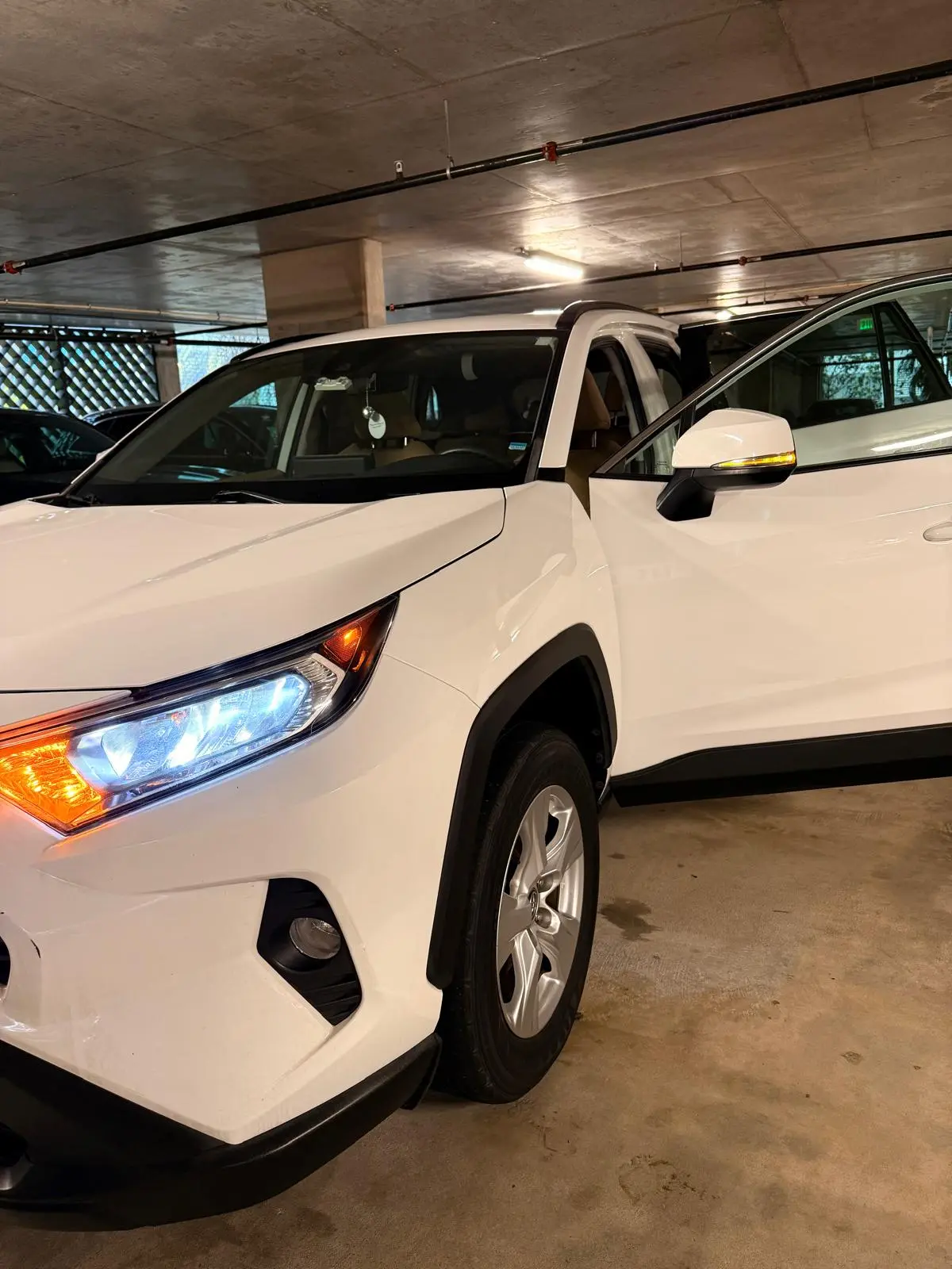 Before and after professional hand wash detail on Toyota RAV4 in Fort Lauderdale — clean finish by Route95 Mobile Car Detailing